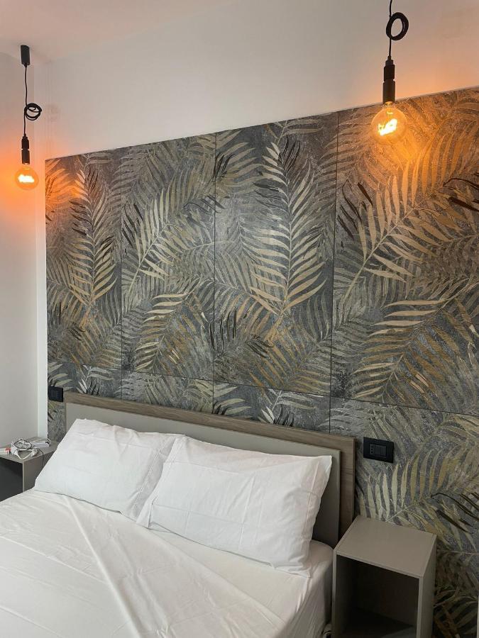 Toledo Aragon Bed & Breakfast เนเปิลส์ ภายนอก รูปภาพ