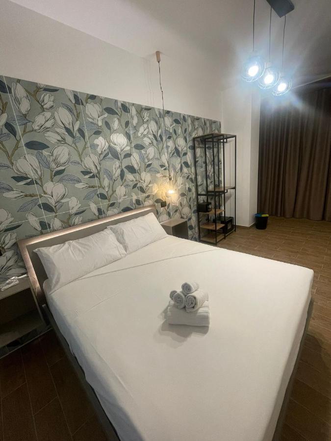 Toledo Aragon Bed & Breakfast เนเปิลส์ ภายนอก รูปภาพ